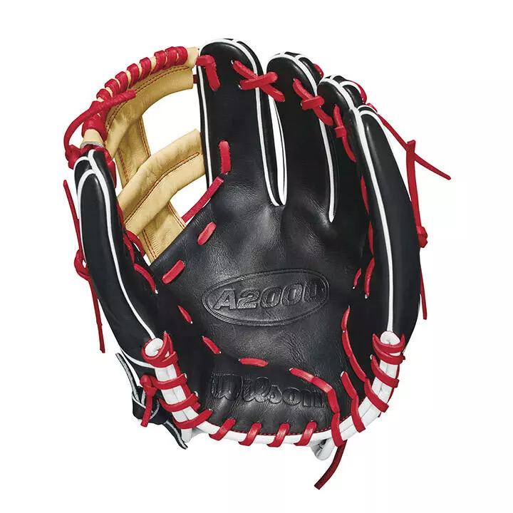 Wilson A2000 11.75" Fielder's Baseball Glove 1 Wilson A2000 11.75" Fielder's Baseball Glove